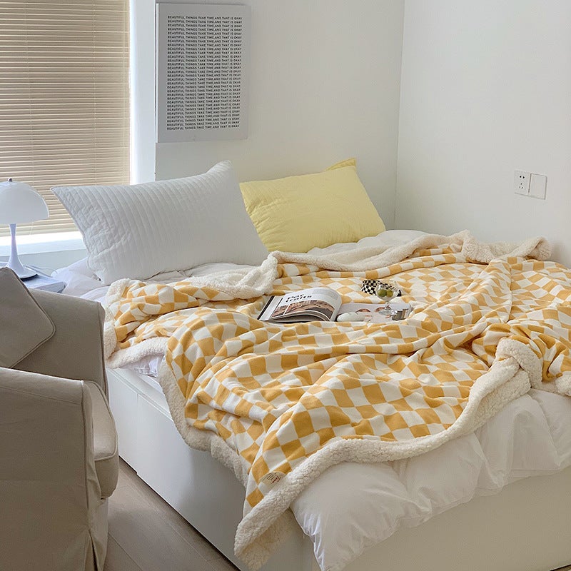 Scandinavian Style Checkerboard Blanket Milk Velvet Blanket Sofa Blanket Nap Blanket Air Conditioning Blanket Fluffy - Image 5