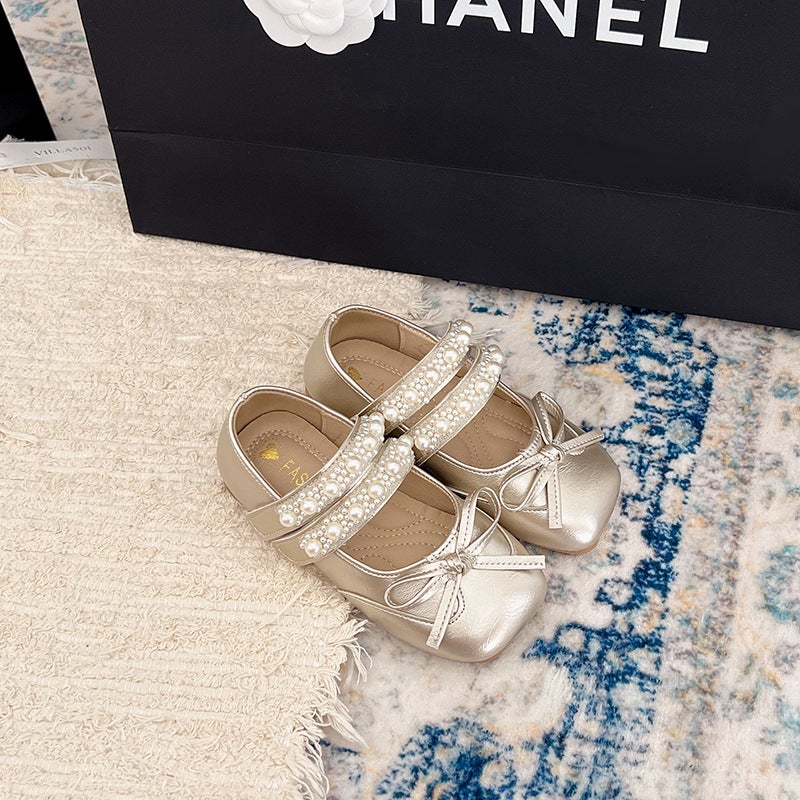 Girls'' Leather Shoes 2026 Spring and Autumn Stylish Ballet-Style Princess Shoes with Pearl Velcro Children''s Flat Shoes - Image 1