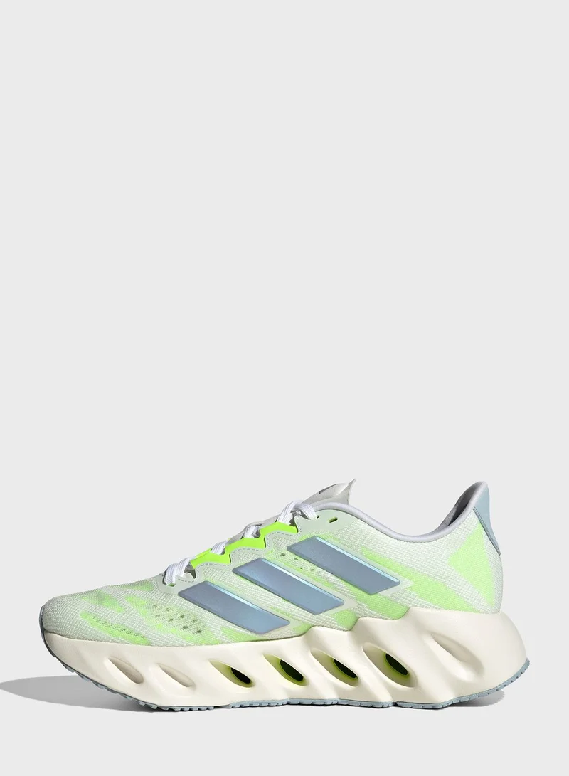 adidas حذاء سويتش