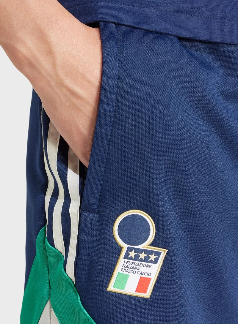 adidas شورت إيطاليا