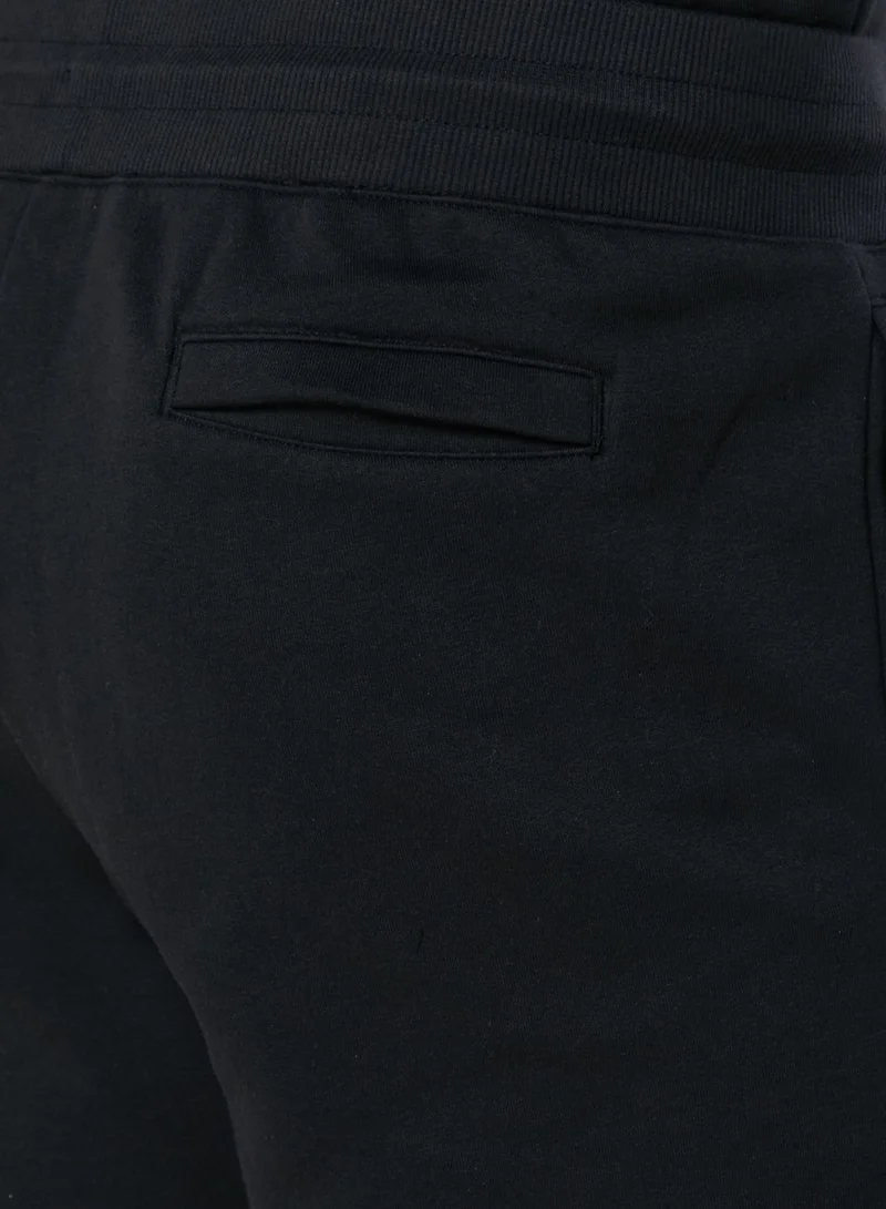 FILA Darnell Embroidered Shorts