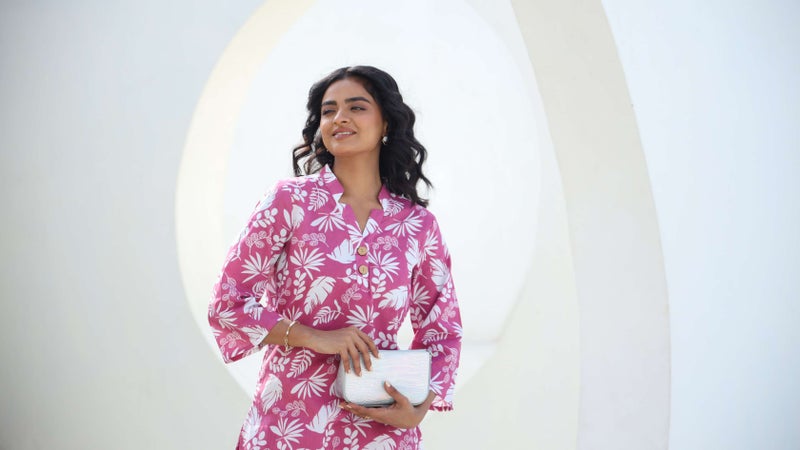 Label Flavia طقم زهور وردي للنساء - Image 2