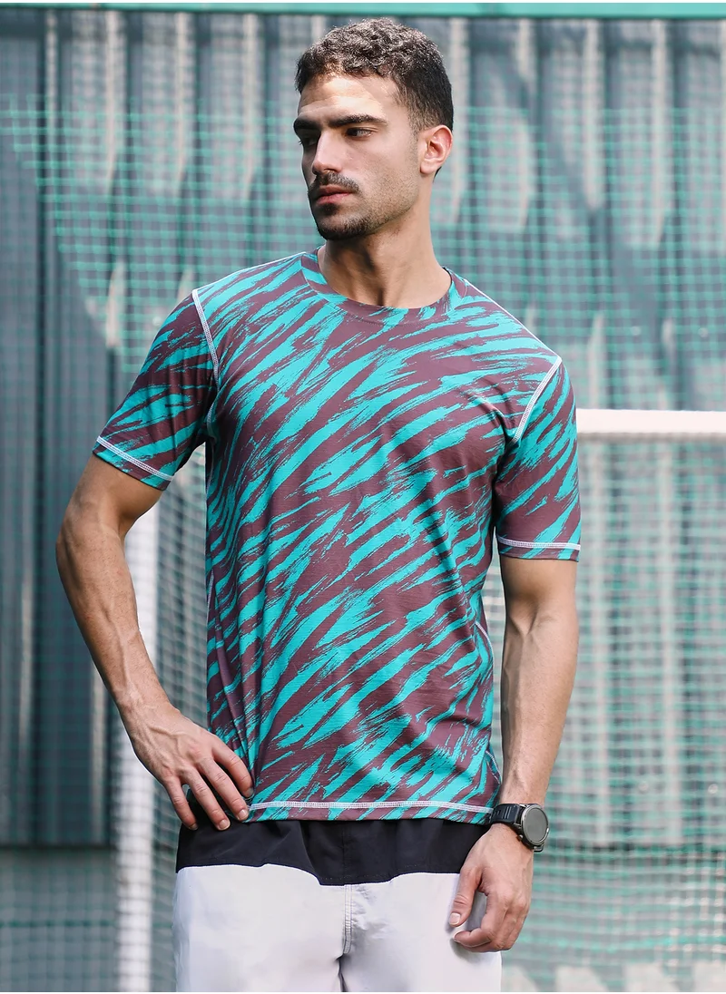 Campus Sutra Campus Sutra Men's Aqua Blue & Charcoal Black Contrast-Stroke Activewear T-Shirt For Casual Wear | Crew Neck | Short Sleeves | Jersey T-Shirt Crafted With Comfort Fit For Everyday Wear