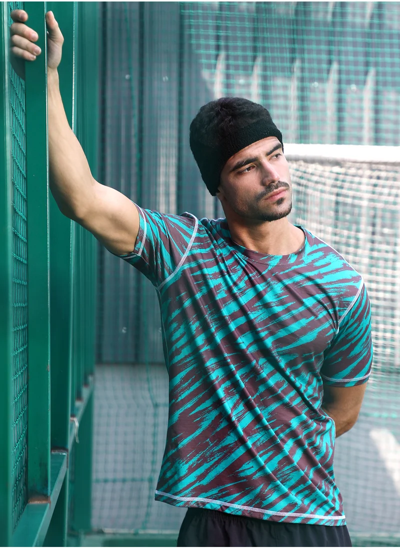 Campus Sutra Campus Sutra Men's Aqua Blue & Charcoal Black Contrast-Stroke Activewear T-Shirt For Casual Wear | Crew Neck | Short Sleeves | Jersey T-Shirt Crafted With Comfort Fit For Everyday Wear