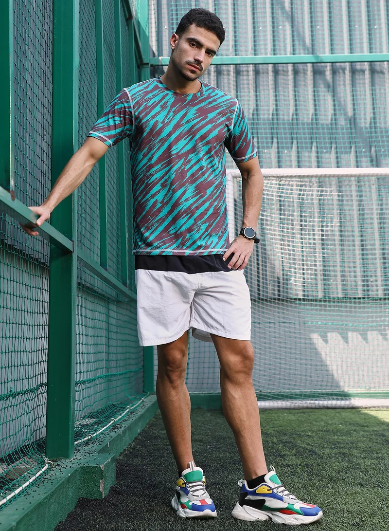 Campus Sutra Campus Sutra Men's Aqua Blue & Charcoal Black Contrast-Stroke Activewear T-Shirt For Casual Wear | Crew Neck | Short Sleeves | Jersey T-Shirt Crafted With Comfort Fit For Everyday Wear