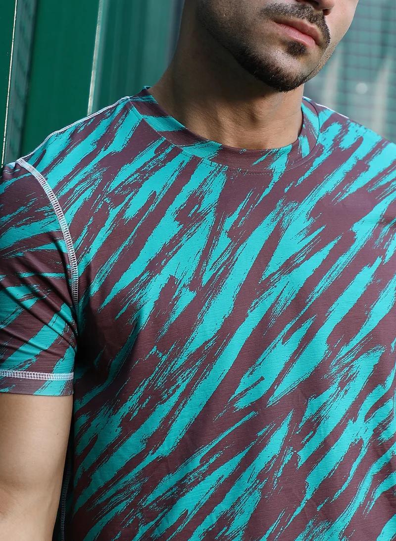 Campus Sutra Campus Sutra Men's Aqua Blue & Charcoal Black Contrast-Stroke Activewear T-Shirt For Casual Wear | Crew Neck | Short Sleeves | Jersey T-Shirt Crafted With Comfort Fit For Everyday Wear