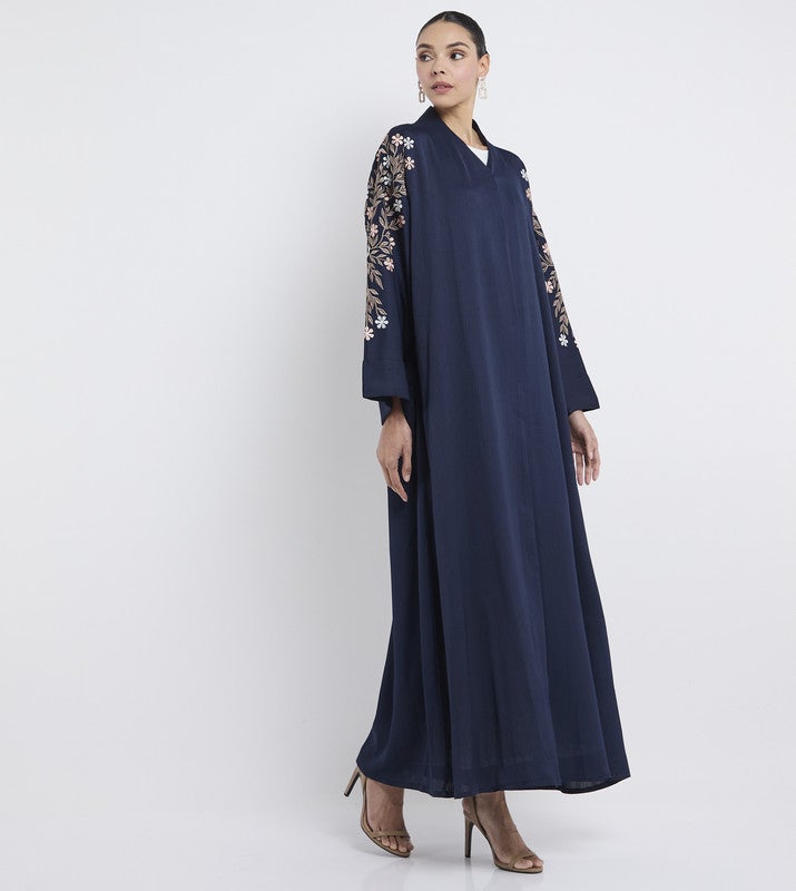 ROZA Elegant embroidered abaya - Image 3