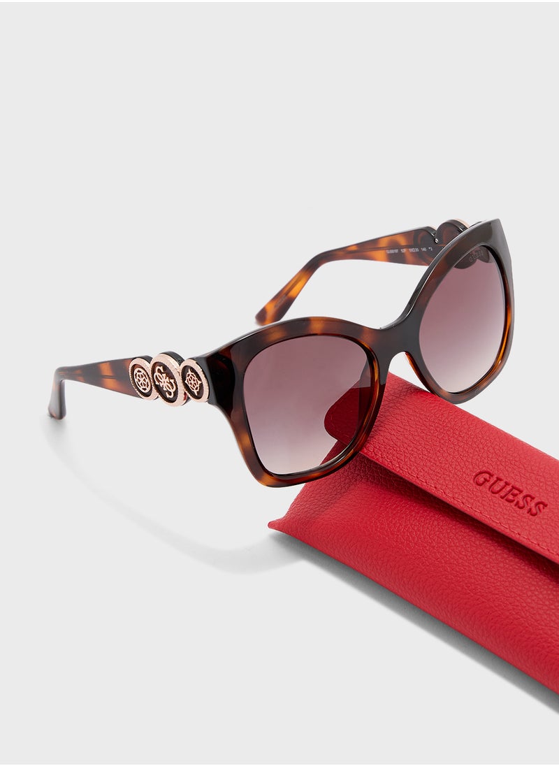 GUESS - Oversized Sunglasses - Image 1