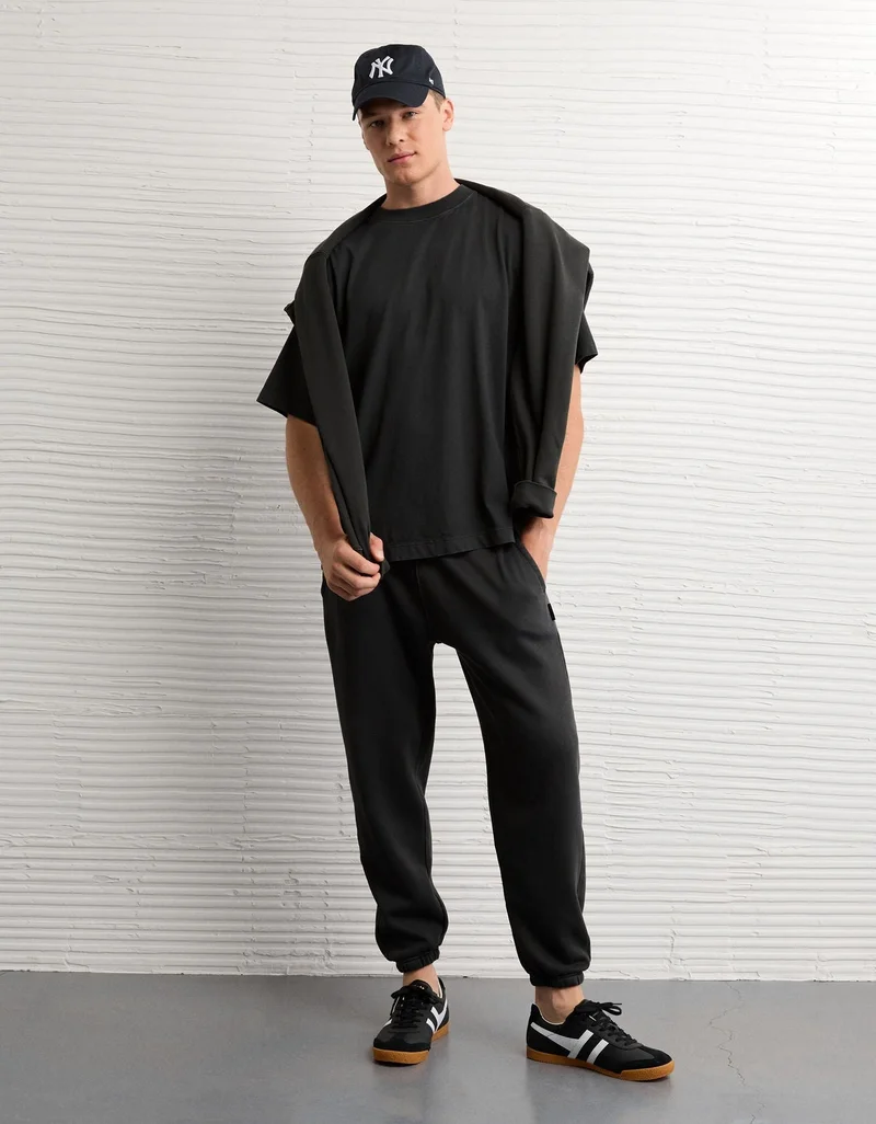 AE Heavyweight Fleece Jogger