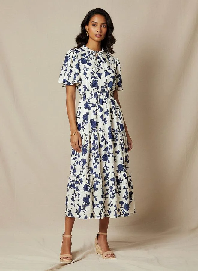 سبلاش فيڤ فستان ميدي فيسكوز متعدد الطبقات بأكمام مكشكشة