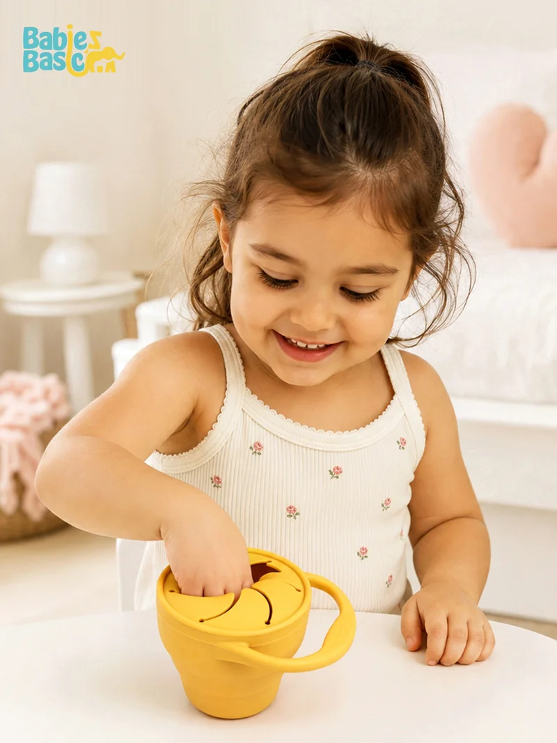 Babies Basic Babies Basic Collapsable Silicone Snack Cup/Box for Kids, Yellow