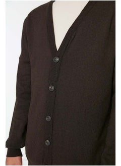 trendyol Brown Slim Fit Cotton V Neck Buttoned Cardigan TMNAW21HI0274  - Image 3