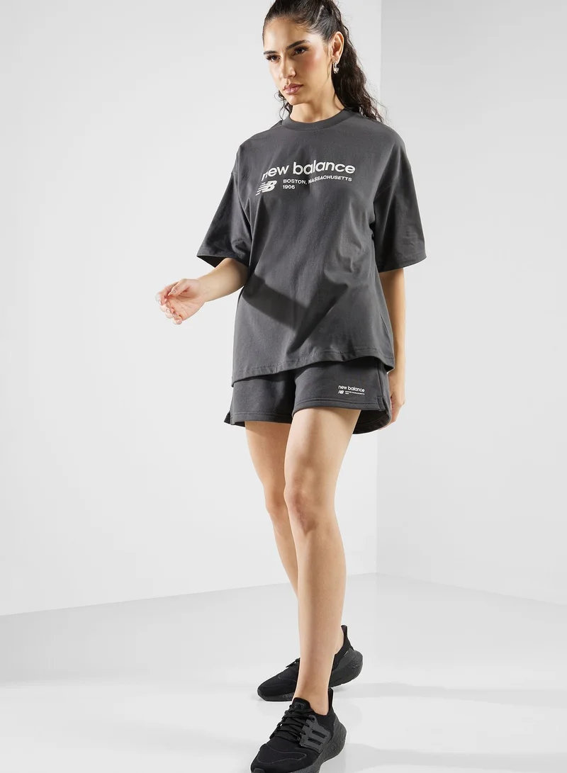 New Balance Linear Heritage Jersey Oversized T-Shirt
