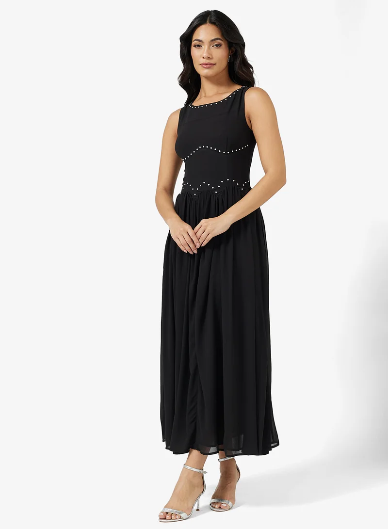 Never fully Dressed Mesh Detailed Sleeveless Maxi Dress