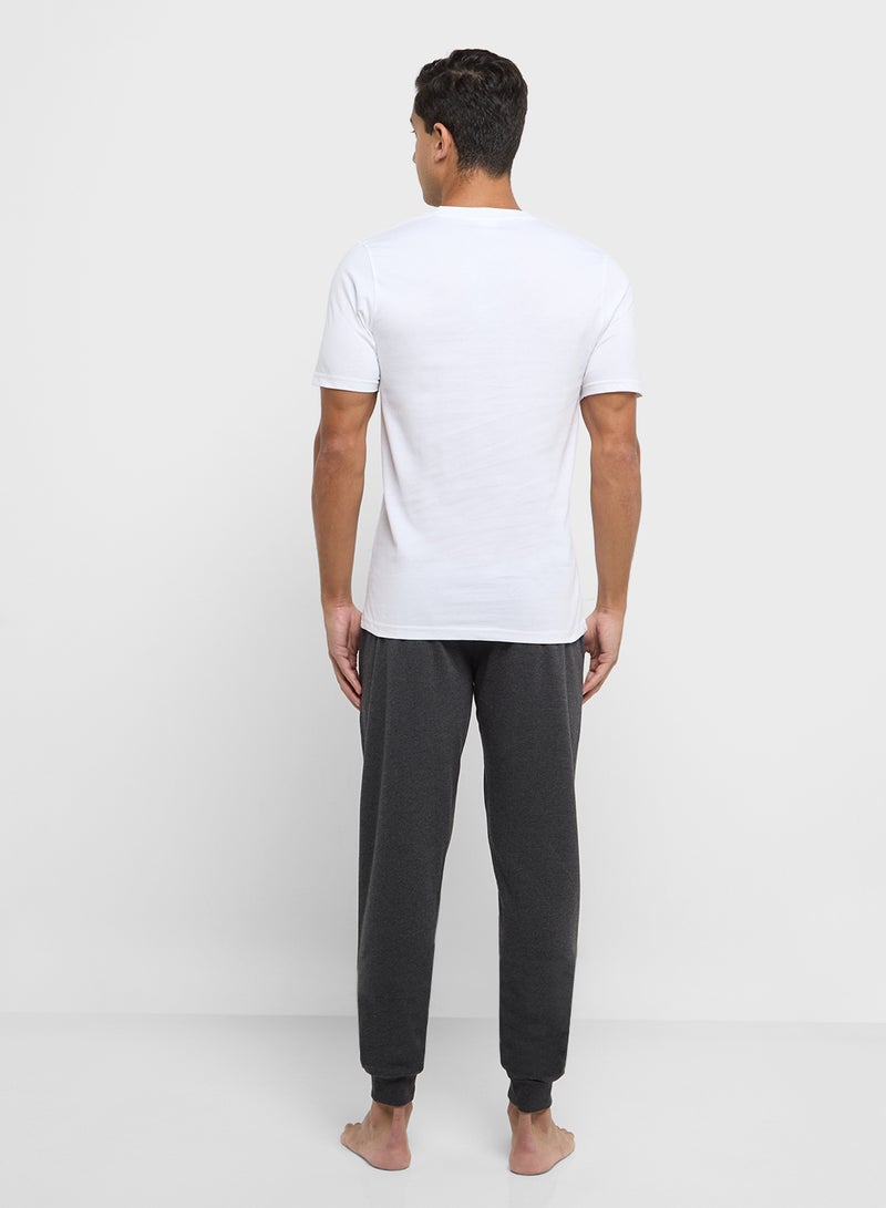 مارفل طقم بيجامة تي شيرت وبنطلون - Image 2