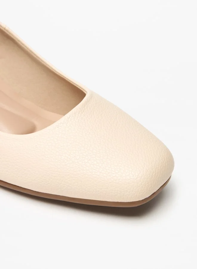لو كونفورت Women's Textured Slip-On Pumps with Block Heels