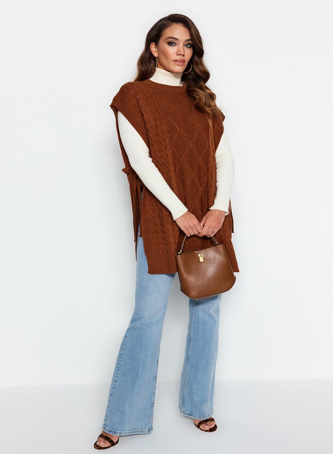 trendyol Brown Tie Waist Braided Knitwear Sweater TCTAW22UV0018  - Image 2