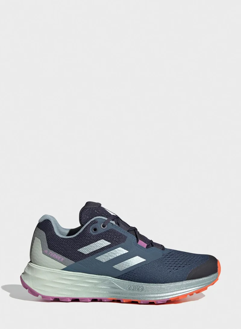 adidas حذاء تيريكس تو فلو