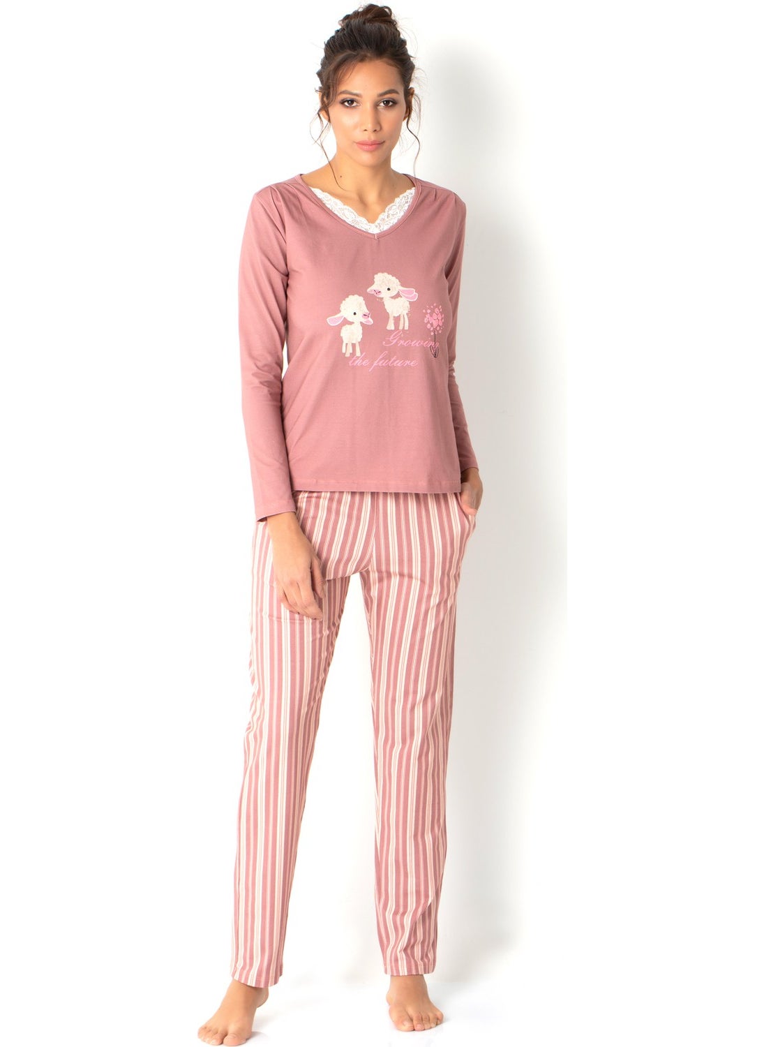 Women's Pajamas Set - pzsku/Z417146BF0AD66ACC292FZ/45/_/1726652125/eba33d3a-8d68-4fda-81dd-7891d20e96e4