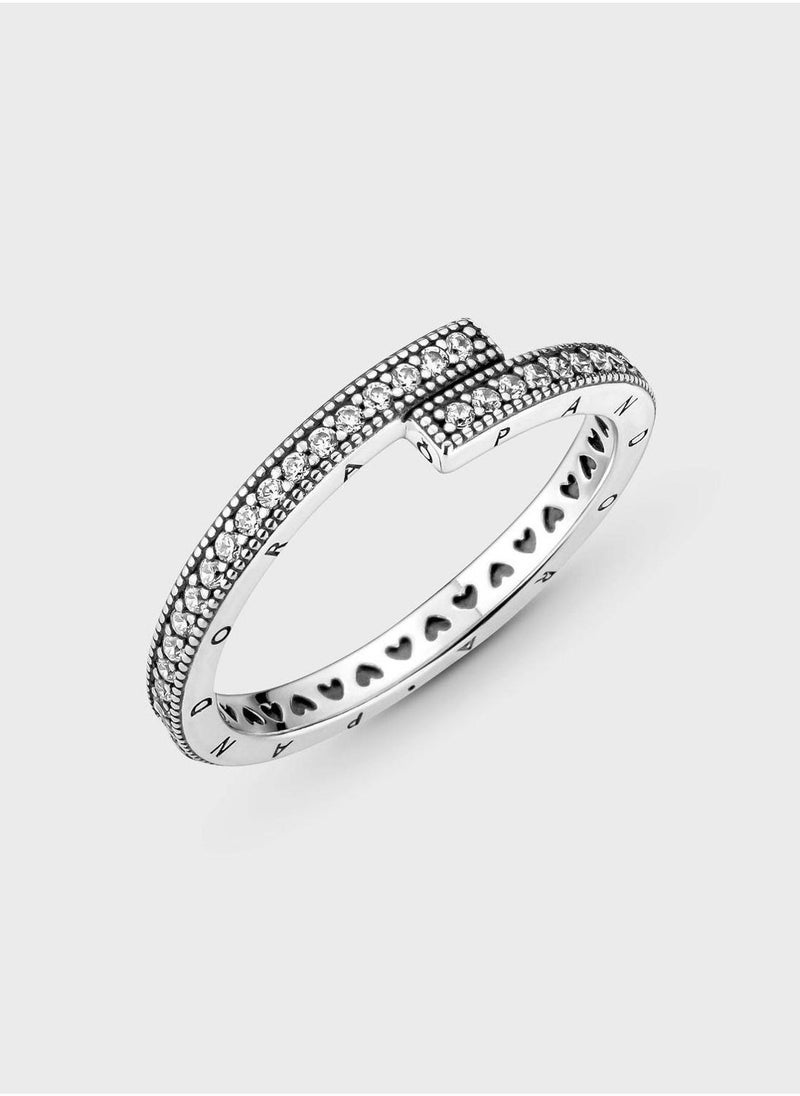 PANDORA Sparkling Overlapping Ring  - Image 4