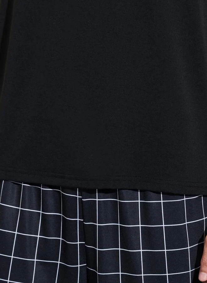 Styli  Black Solid Tank Top and Checked Shorts Pyjama Set for Men | Best Price UAE