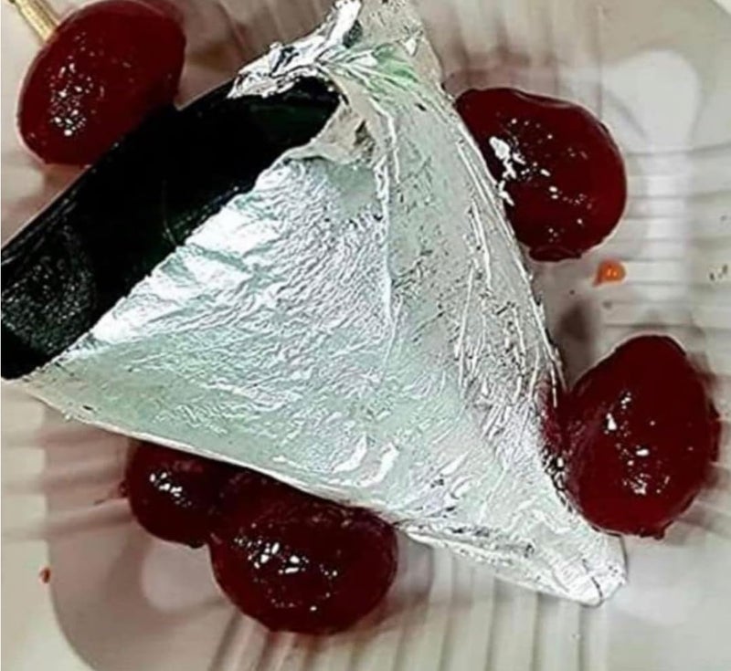 one-stop-shop Silver Leaf Chandi waraq Foils, 15 Sheets, 15.2 x 10.2 cm, for Sweets and Cake Decoration - Image 4