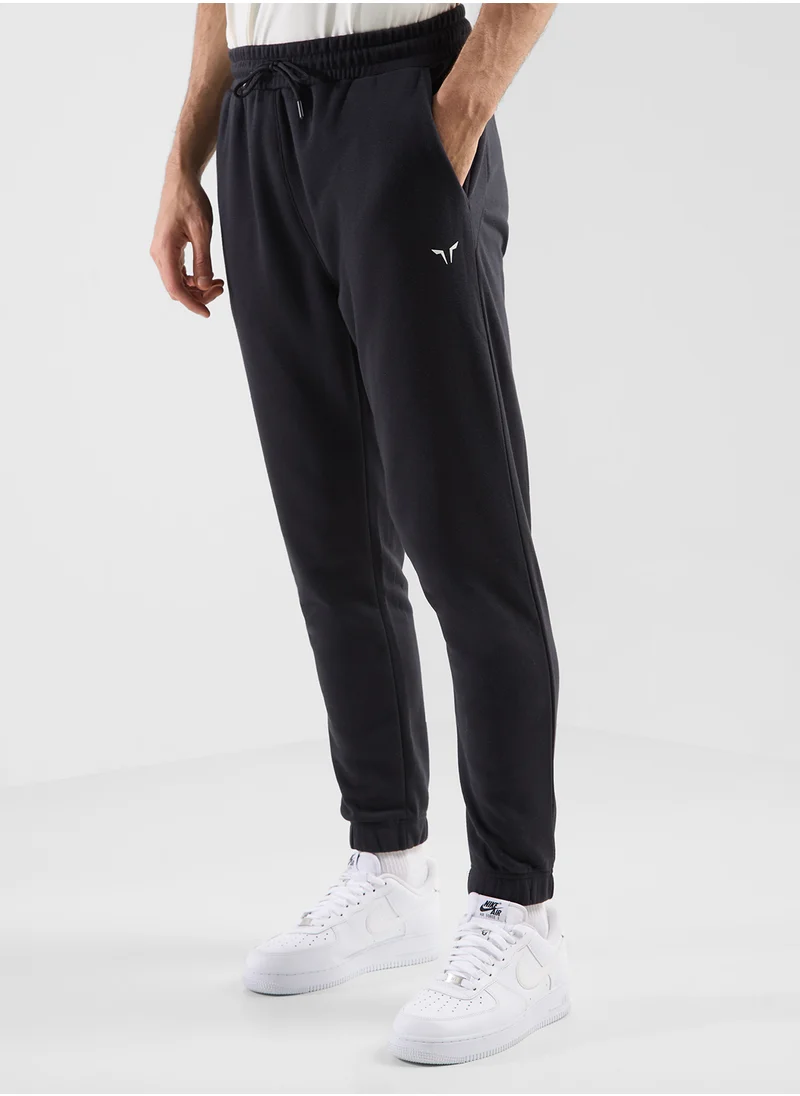 SQUATWOLF Essential Jogger Pants