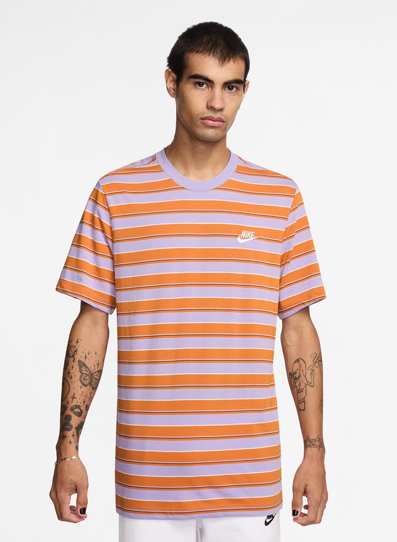 Nike Nsw Club Stripe T-Shirt  - Image 1