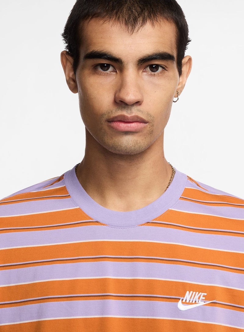 Nike Nsw Club Stripe T-Shirt - Image 3