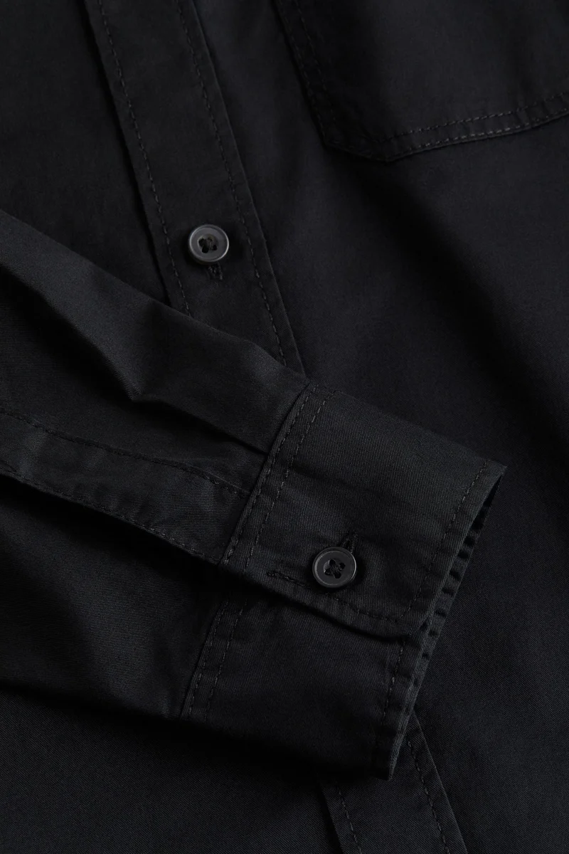 اتش اند ام قميص من القطن