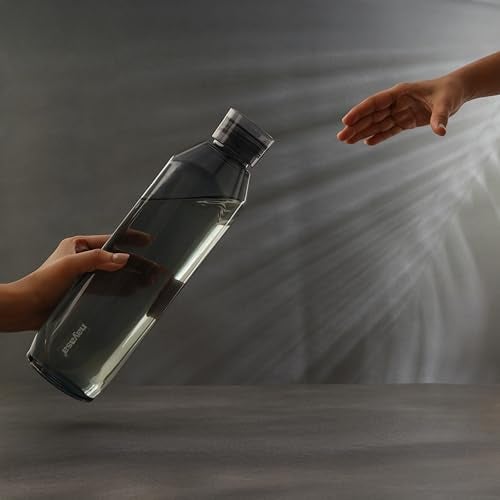 NAYASA زجاجة مياه بلاستيكية ناياسا سبيس 1150 مل | مجموعة من 6 | زجاجة ثلاجة خالية من BPA للاستخدام في المنزل، المكتب، المدرسة، وصالة الألعاب الرياضية | مقاومة للتسرب ومتينة | رمادي - Image 2