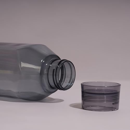 NAYASA زجاجة مياه بلاستيكية ناياسا سبيس 1150 مل | مجموعة من 6 | زجاجة ثلاجة خالية من BPA للاستخدام في المنزل، المكتب، المدرسة، وصالة الألعاب الرياضية | مقاومة للتسرب ومتينة | رمادي - Image 4