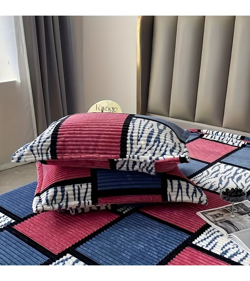 1 Pair Milk Velvet Pillowcases Camel 18.9 Inch By 29.13 Inch Square Striped Zipper Pillow Covers Without Print - Image 4
