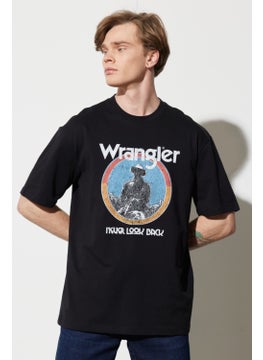 Wrangler Men's Black Crew Neck T-Shirt  - Image 2