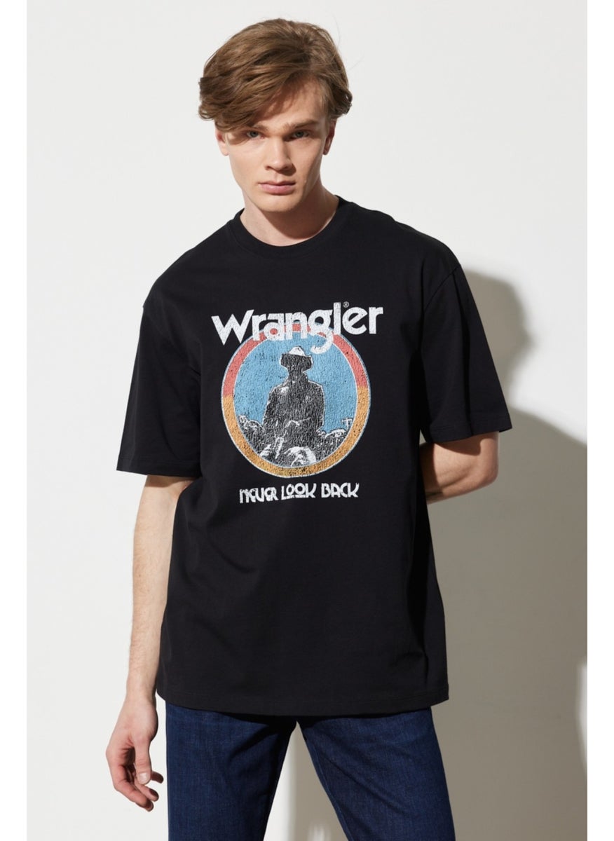 Wrangler Men's Black Crew Neck T-Shirt  - Image 3