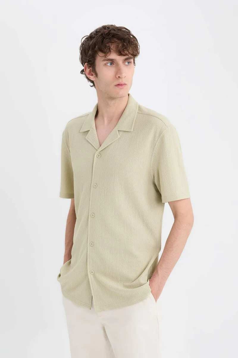 Defacto  Modern Fit Resort Neck Short Sleeve Shirt for Men | Best Price UAE