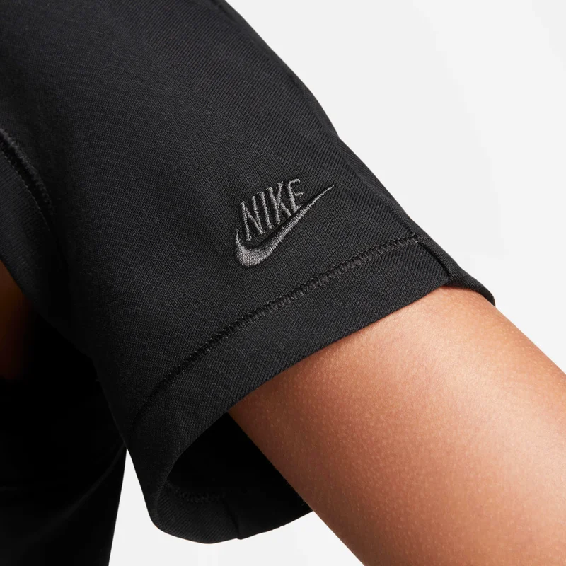Nike Black Women's Sportswear Air High-Rise Shorts for Women | Best Price UAE