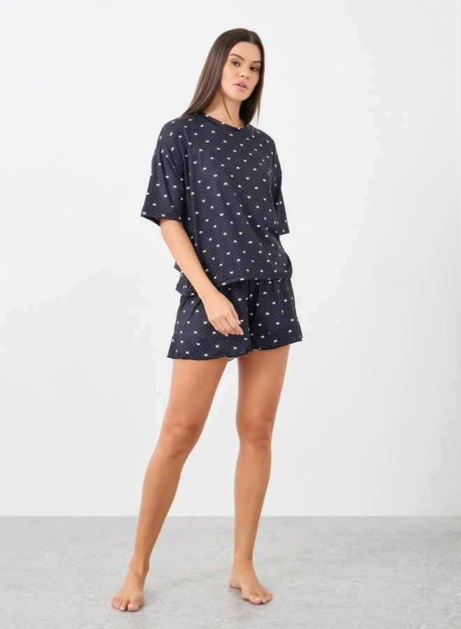 ستايلي Styli Crown Spot Print T-Shirt and Lettuce Hem Shorts Set