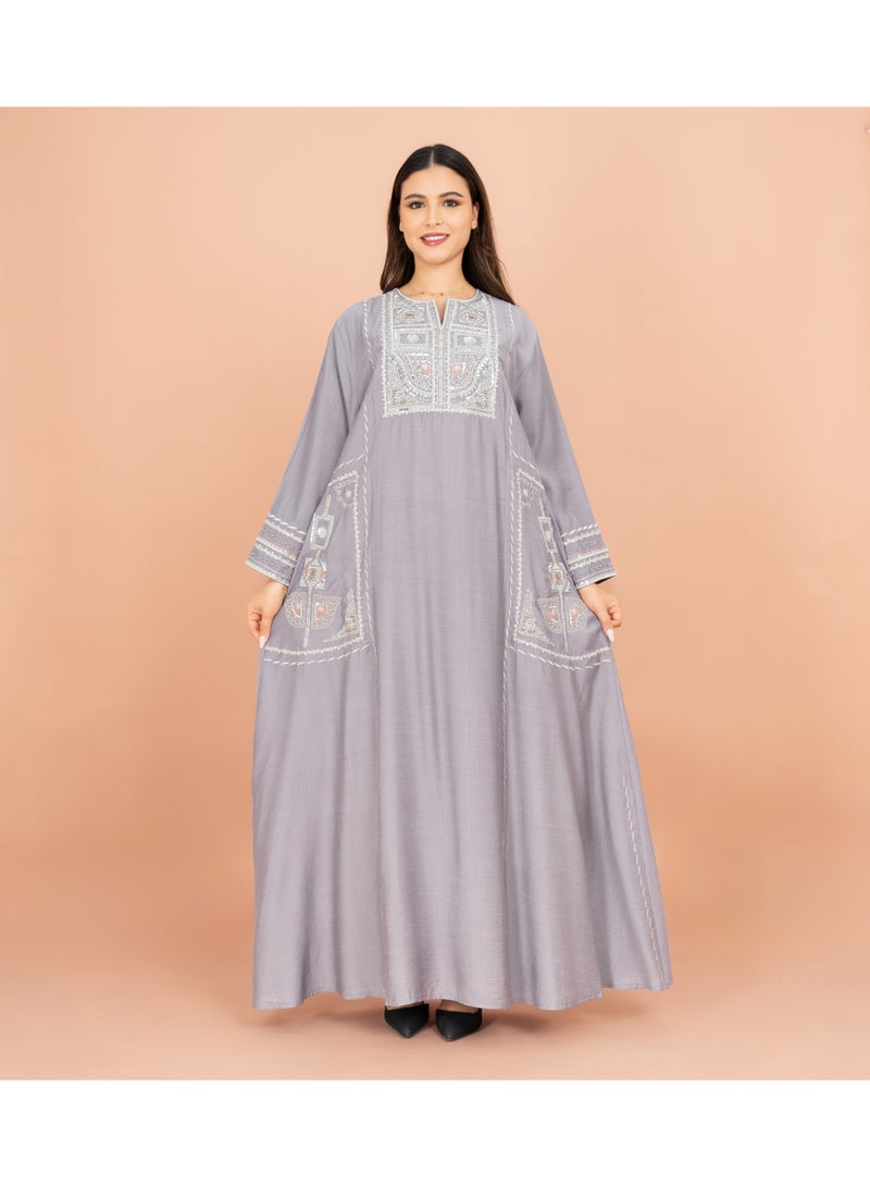 IKKXA Solid Jalabiya Crystal Details Wide Cut Arabisque - Image 1