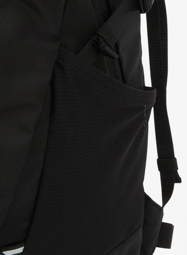 ذا نورث فيس حقيبة ظهر الشمال 12 لتر بتصميم بسيط وفاخر للرحلات البرية من النايلون - Image 2