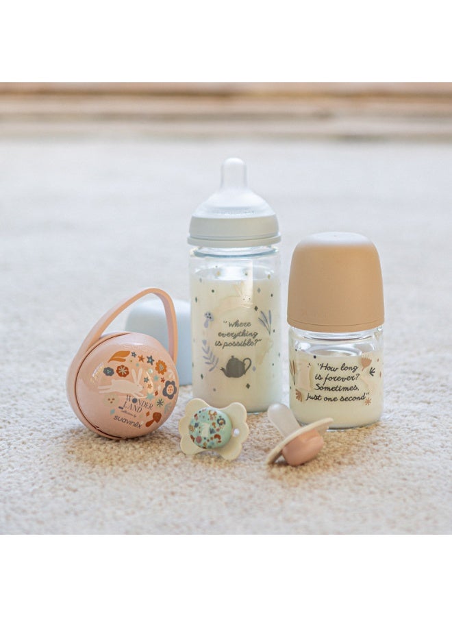 SUAVINEX Glass Baby Feeding Bottle with Medium Flow Physiological Nipple Teat, Mimics Natural Breastfeeding Experience, +3 Months 240ml - Blue - Image 4