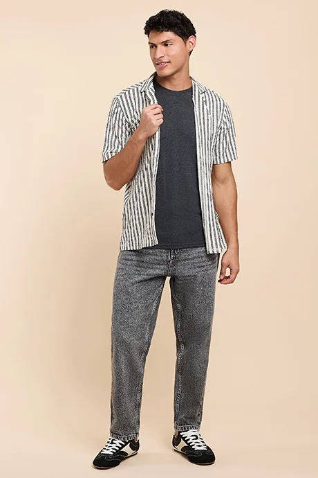 R&B Striped Shirt with Reverse Collar and Short Sleeves