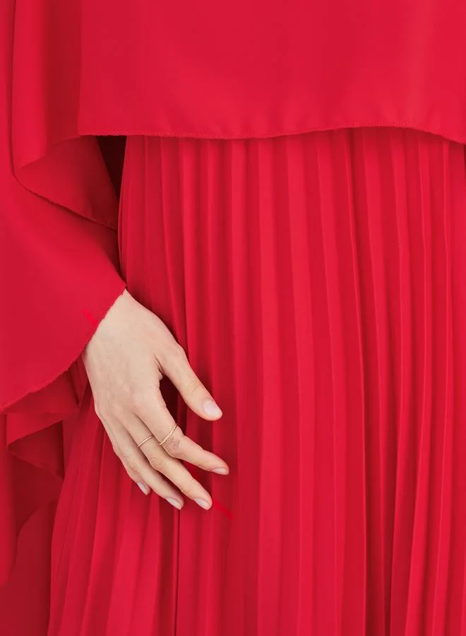 Take Two Take Two Solid Cape Sleeve Pleated Detail Maxi Dress