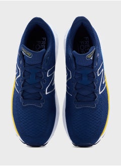 New Balance Evoz Sports Shoes  - Image 4