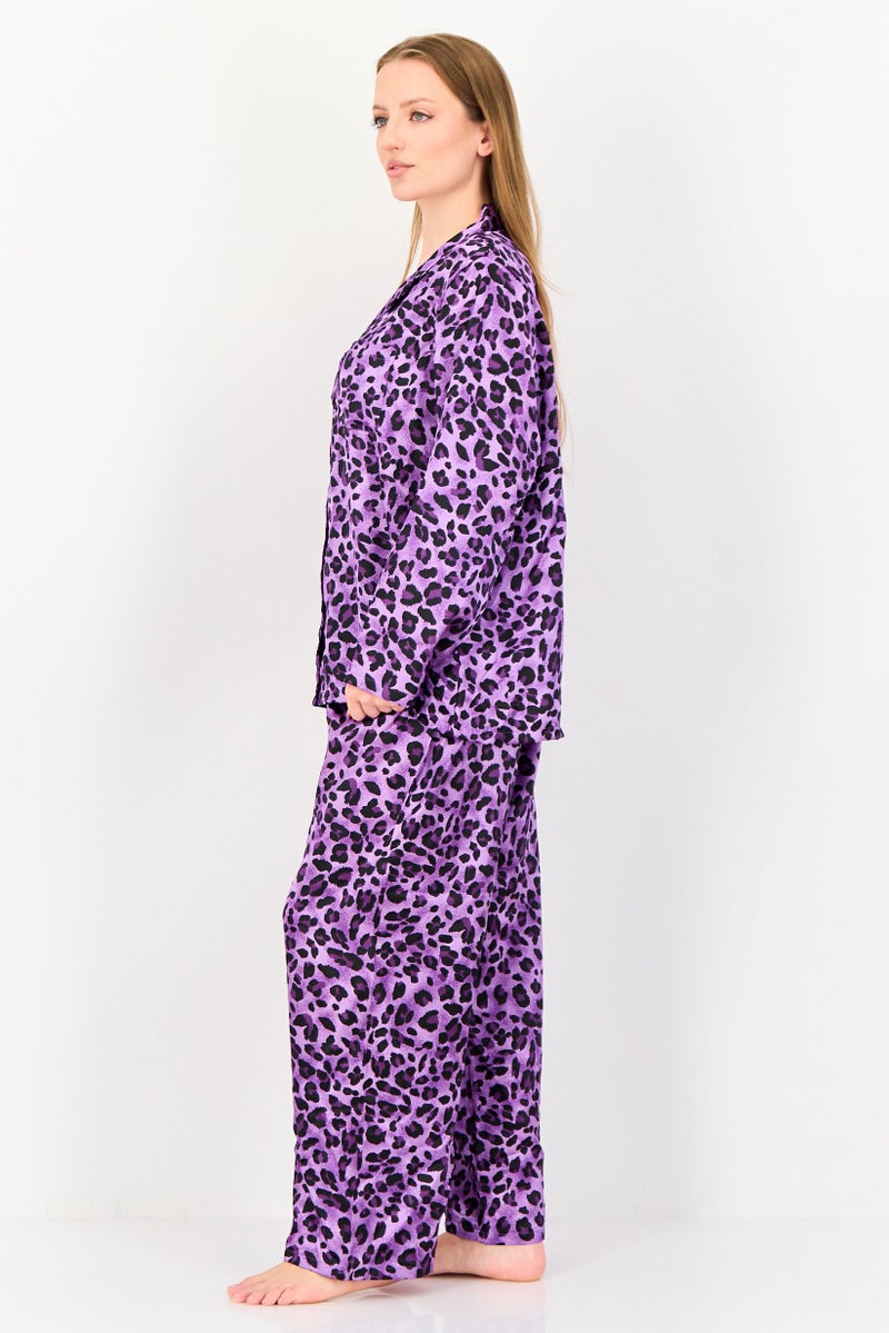 bebe Women 2 Pieces Animal Print Shirt And Bottom Pyjama Set, Multicolor - Image 4