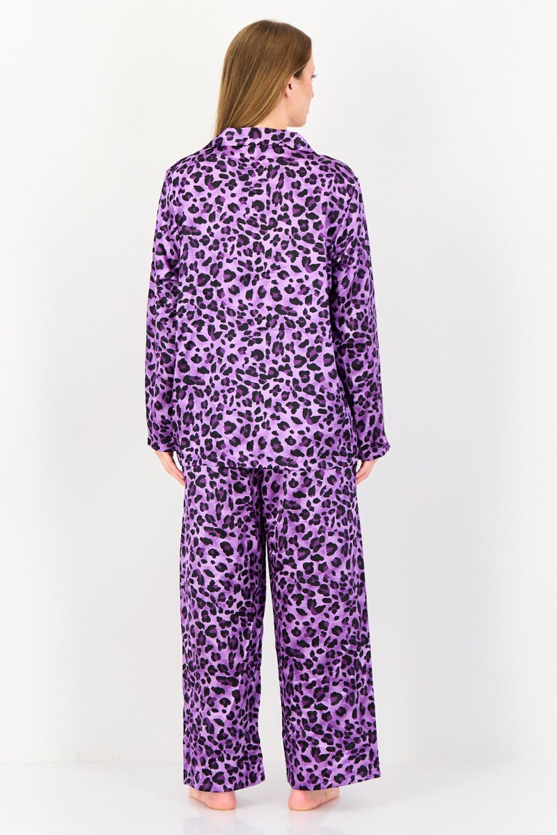 bebe Women 2 Pieces Animal Print Shirt And Bottom Pyjama Set, Multicolor - Image 3