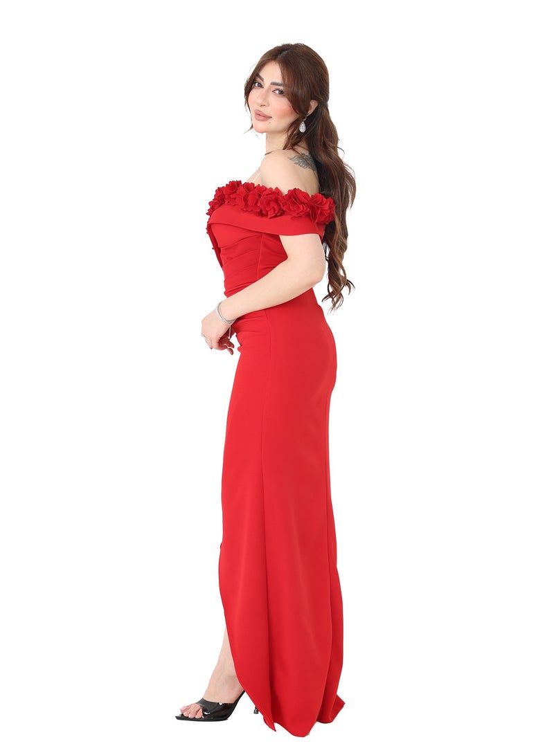 Modern Design An elegant evening dress for special occasions featuring elegant roses on the chest and shoulder A unique design from the modern designer brand that combines elegance and sophistication for an exceptional look at parties - Image 2
