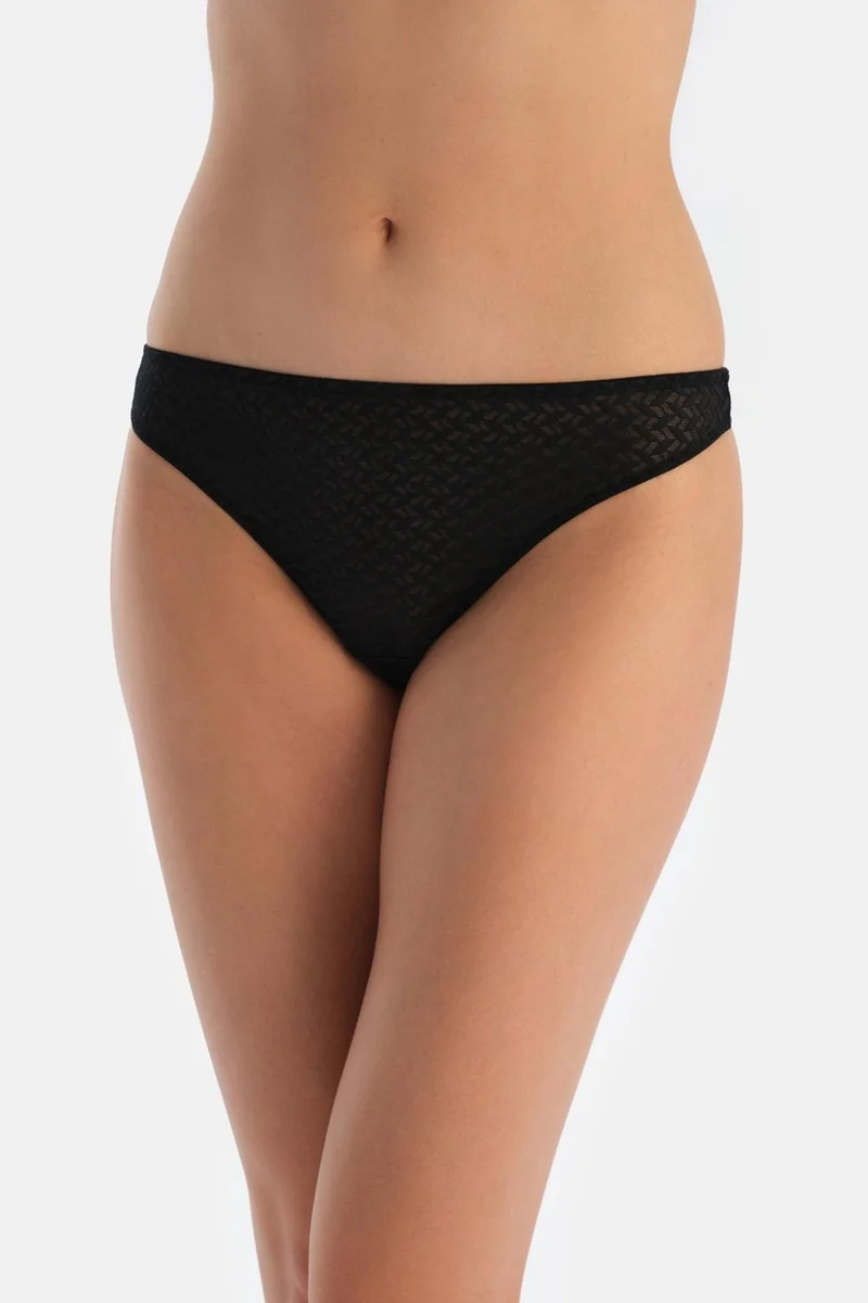 dagi Black Premium Lace and Rubber Detailed Thong Panties