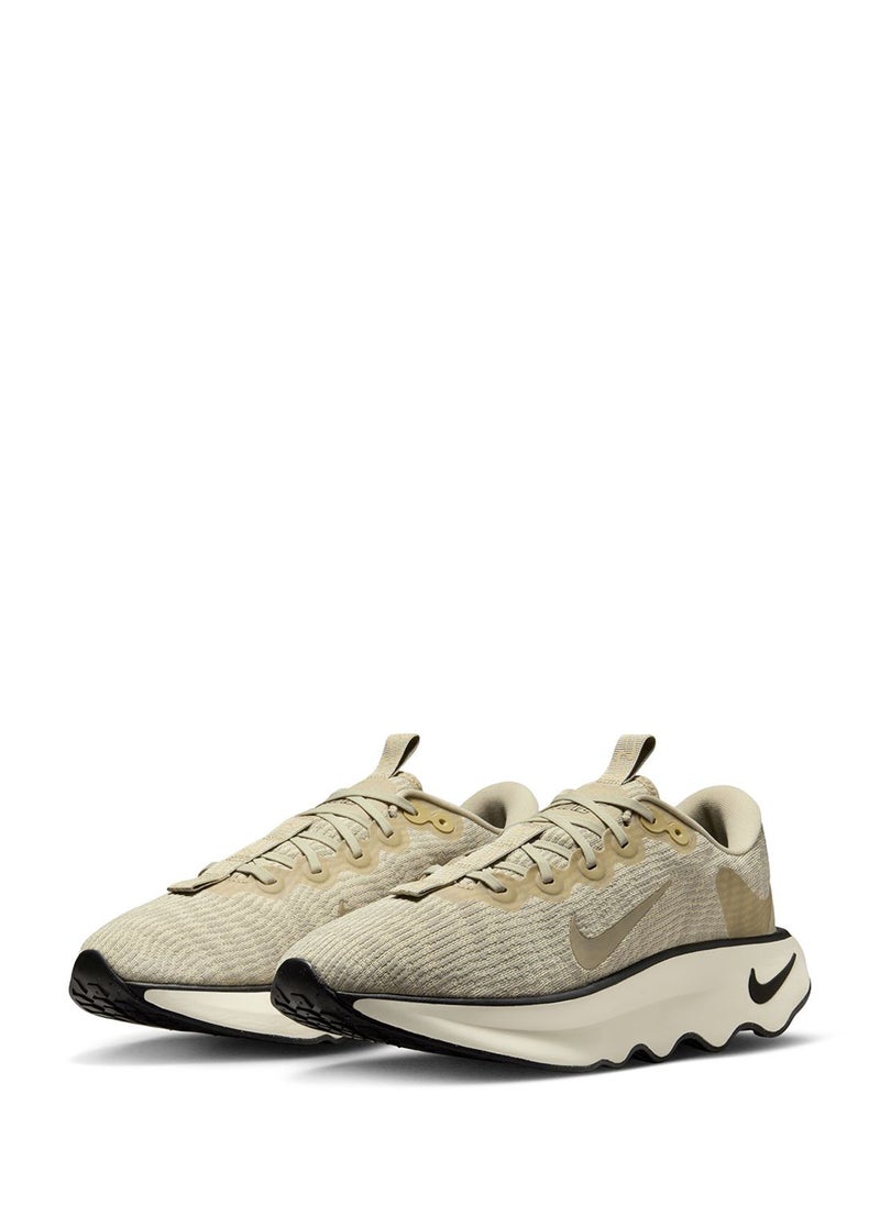 Nike Motiva  - Image 3