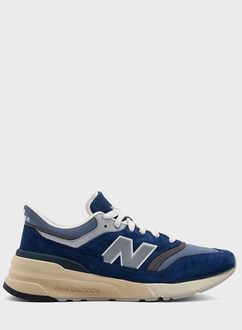 New Balance 997R Low Top Sneakers